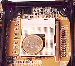 Foto del zcalo Socket 478 para micros Pentium 4